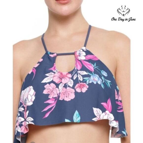 Arizona Jean Company Other - Arizona Jean Co. Juniors Halter Bikini Top Size XXL